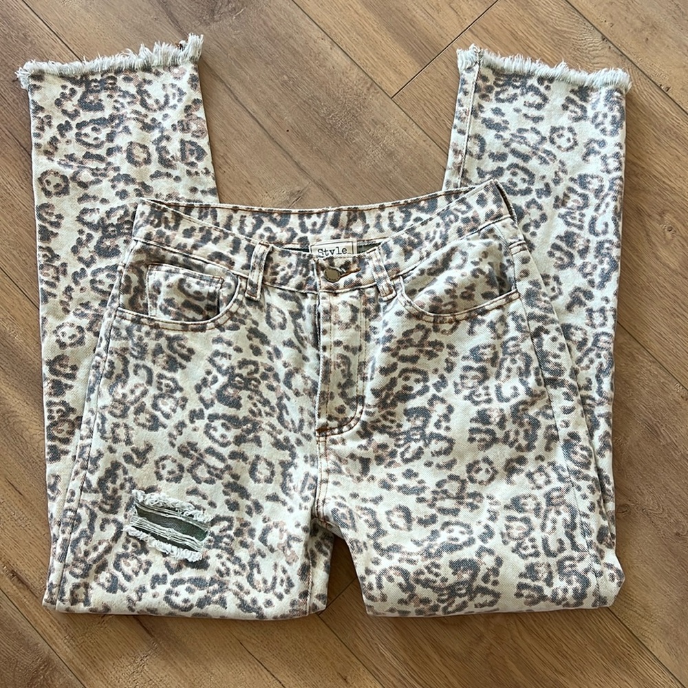 Stylerack leopard jeans worn once